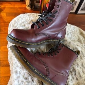 Dr. Martens 1460 size 7 (Maroon/oxblood)
